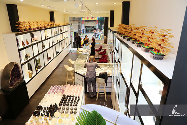 khai trương cửa hàng đá quý thái nhã 9
