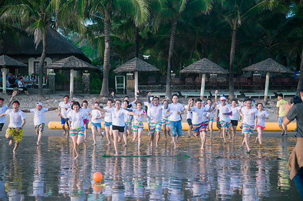 teambuilding phát hoàng gia 17