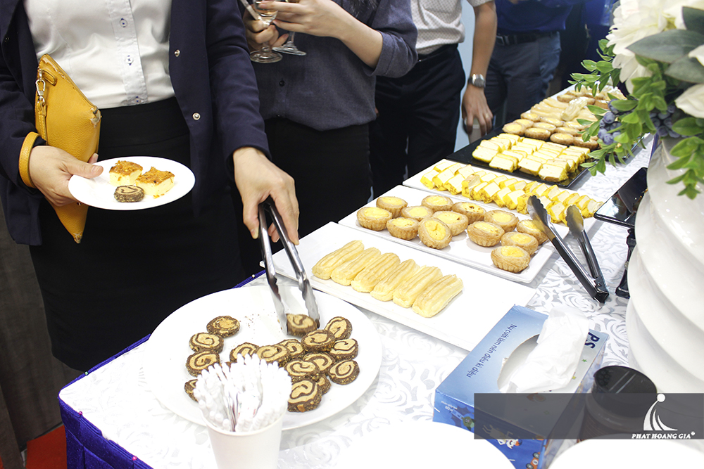 Khai trương phòng giao dịch ssi 15