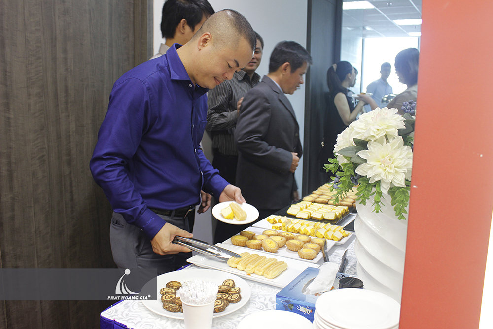 Khai trương phòng giao dịch ssi 16