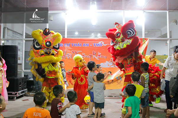 tổ chức trung thu 09