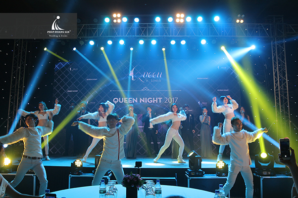 tổ chức lễ ra mắt sản phẩm 13