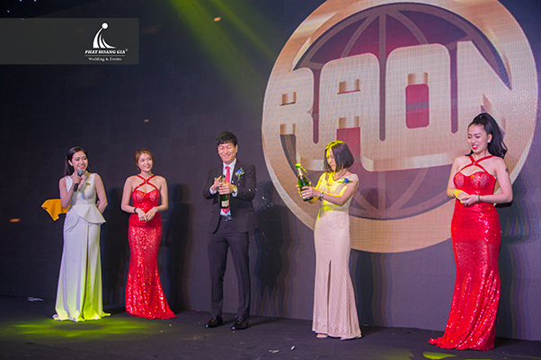 khai trương raon global 09