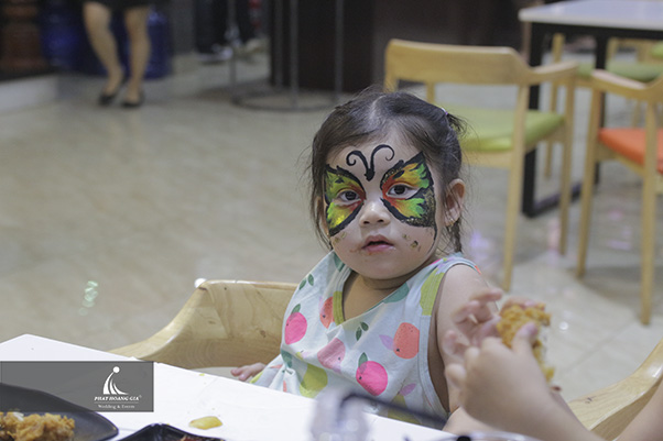 tổ chức halloween 015