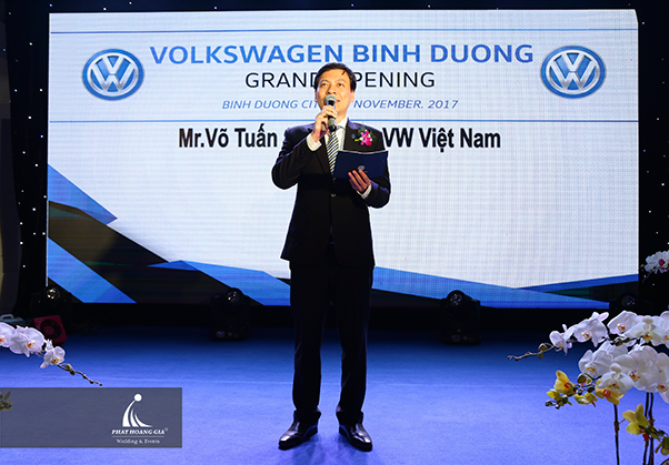 khai trương showroom ô tô Volkswagen 10