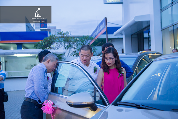 khai trương showroom ô tô Volkswagen 12