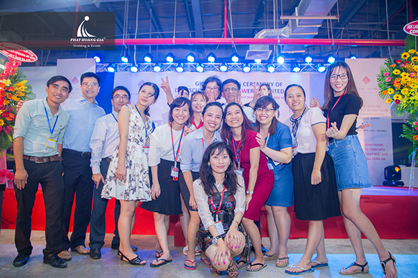 Lễ khánh thành nhà máy May mặc Đức 24