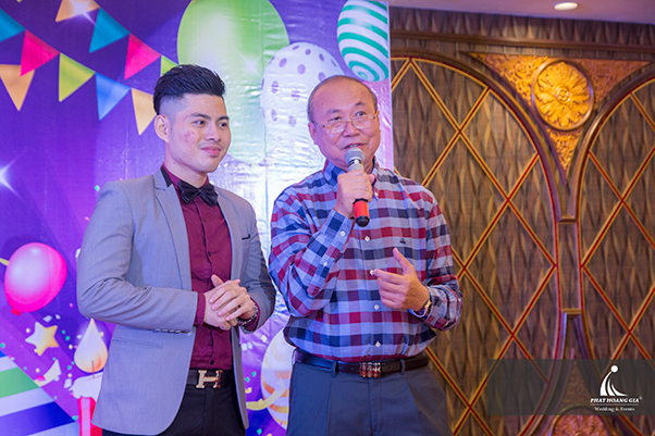 Kỷ niệm 12 thành lập công ty bánh kẹo Á Châu ABC 12