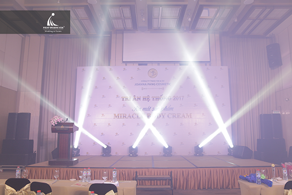 tri ân mỹ phẩm joanna pang 01