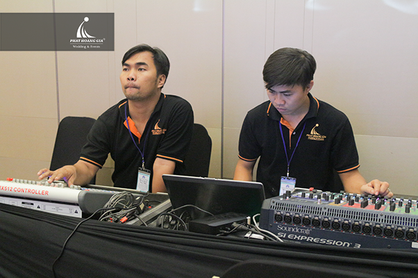 tri ân mỹ phẩm joanna pang 12