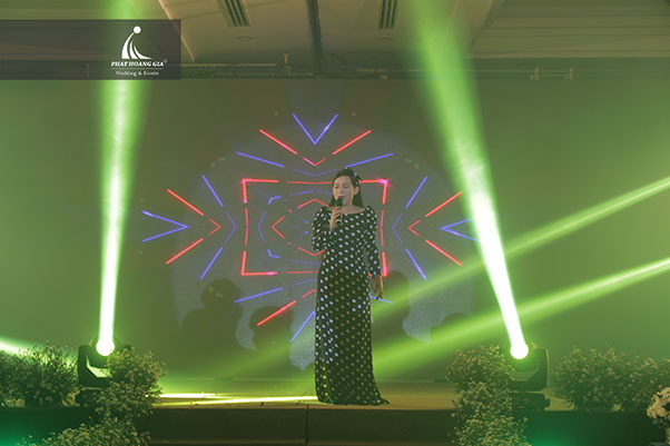 Tôn vinh doanh nhân tiêu biểu Nelly.P 10