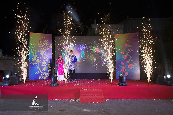 tất niên công ty kỹ thuật tiêu điểm 24