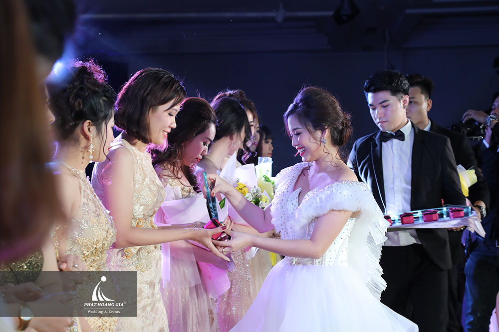 tri ân mỹ phẩm hoài thương organic 34