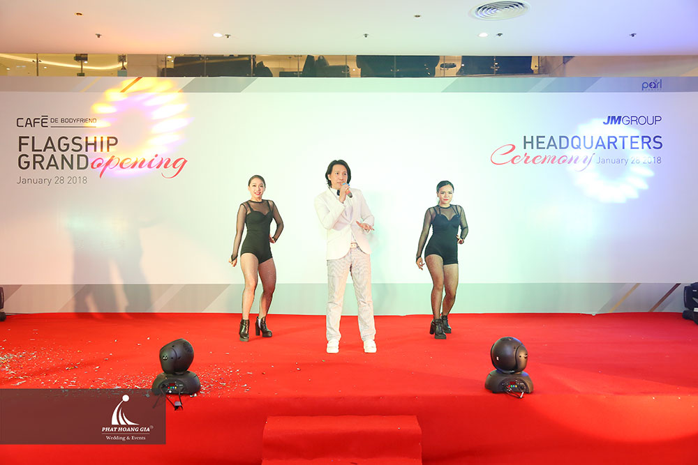 khai trương quán coffee 21