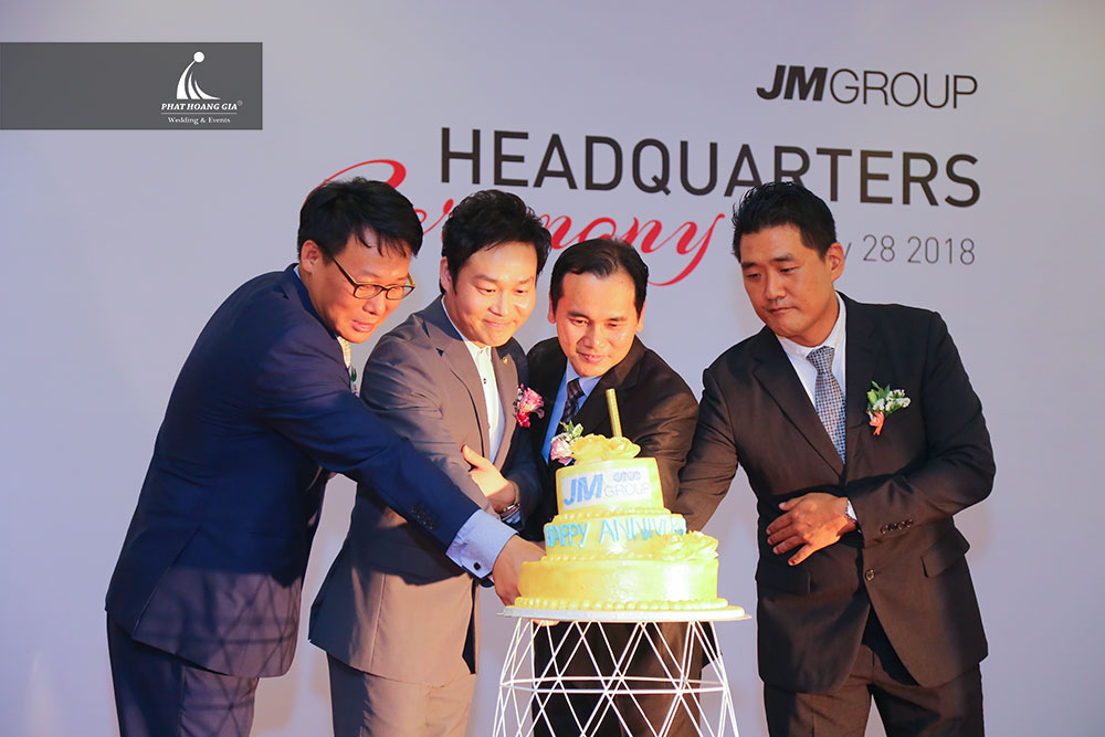 khai trương quán coffee 28