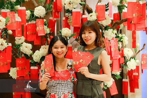 tất niên công ty thăng long real 5