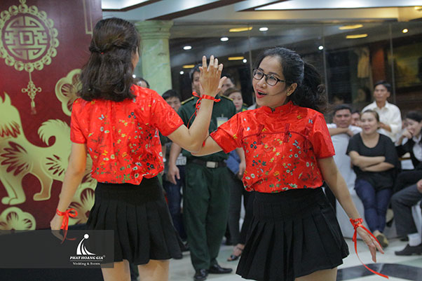 tất niên công ty xây dựng 194 15