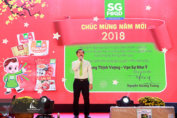 tất niên công ty sài gòn food 10