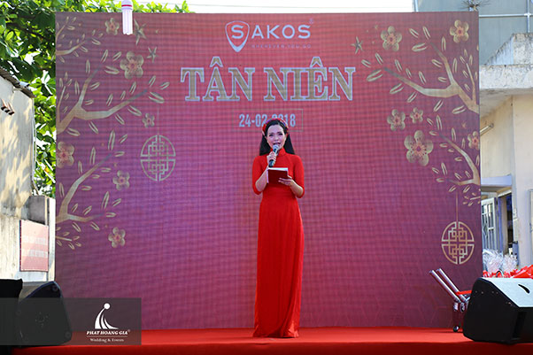 tất niên công ty sakos 1