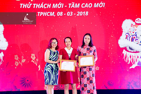 tân niên homecredit