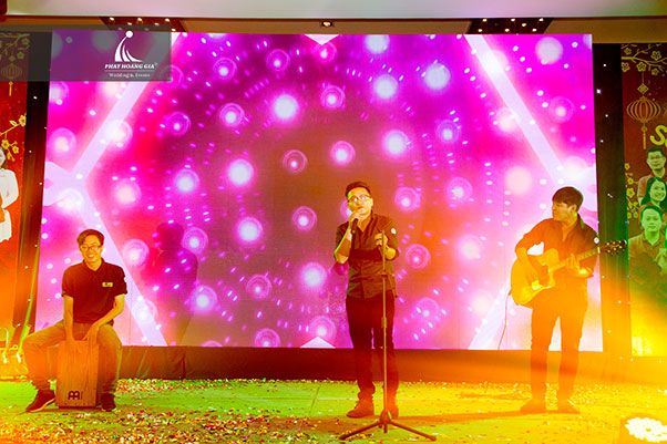 tân niên homecredit