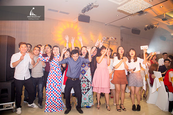 tân niên homecredit