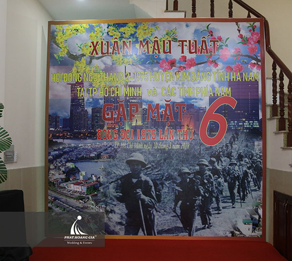 họp mặt đồng đội