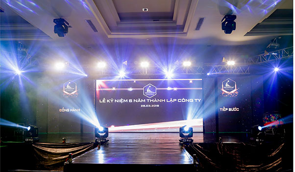 kỷ niệm 6 năm thành lập công ty Phát Hoàng Gia