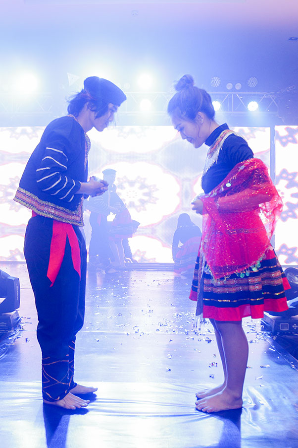 kỷ niệm 6 năm thành lập công ty Phát Hoàng Gia