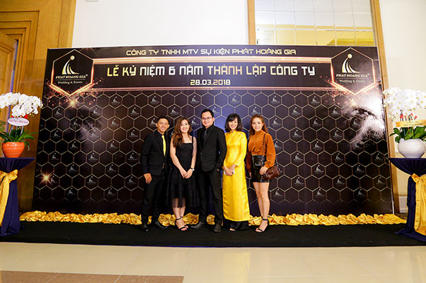 kỷ niệm 6 năm thành lập công ty Phát Hoàng Gia
