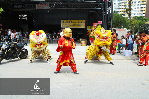 khai trương dịch vụ rửa và chăm sóc xe M1