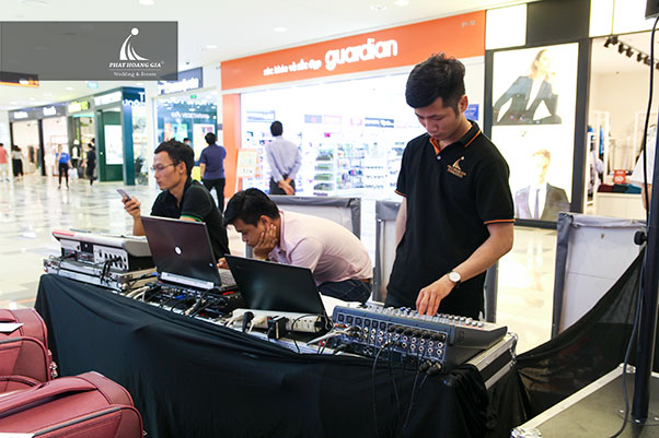 âm thanh ánh sáng