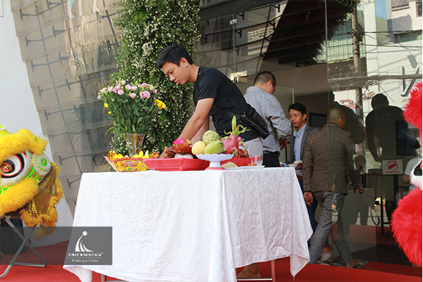 khai trương showroom áo cưới Rin Wedding cn thứ 4