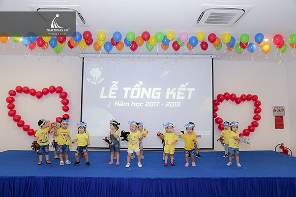 Lễ tổng kết năm học 2018 - Trường mầm non Vũ Trụ Xanh