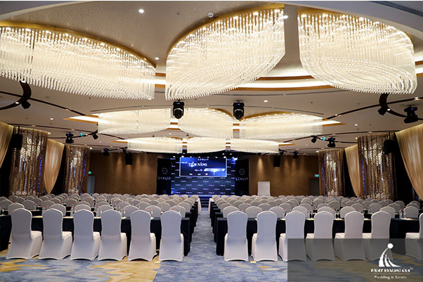 Hội thảo mỹ phẩm Cenlia - Đánh thức tiềm năng vươn tới thành công