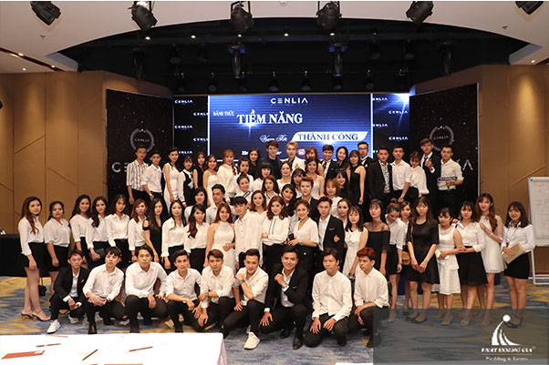 Hội thảo mỹ phẩm Cenlia - Đánh thức tiềm năng vươn tới thành công