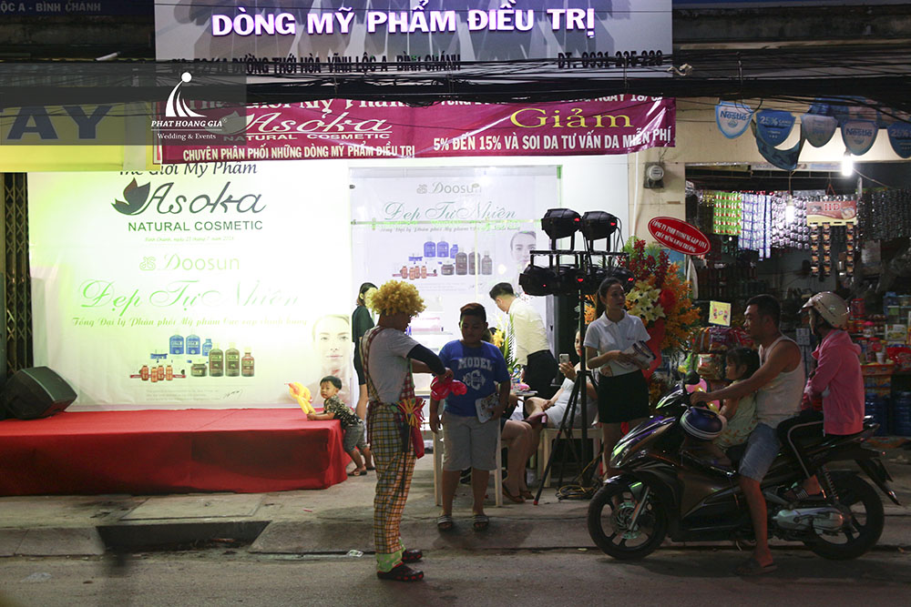 Lễ khai trương Thế Giới Mỹ Phẩm Asoka