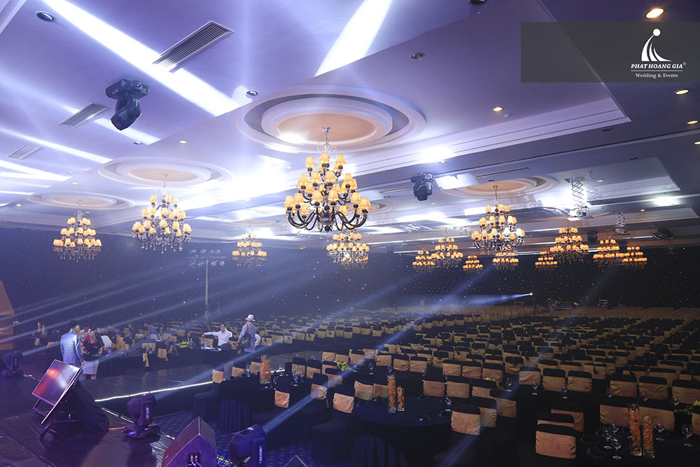 Ra mắt sàn giao dịch Biztranex Việt Nam