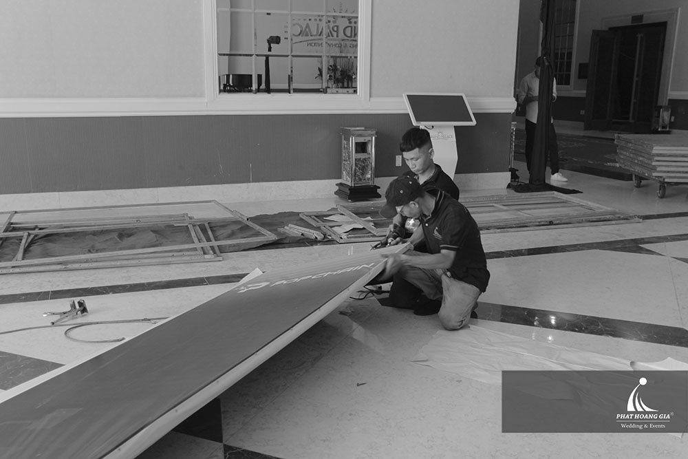 Ra mắt sàn giao dịch Biztranex Việt Nam