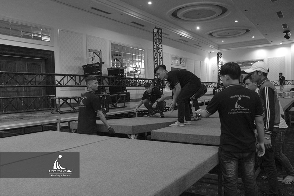 Ra mắt sàn giao dịch Biztranex Việt Nam