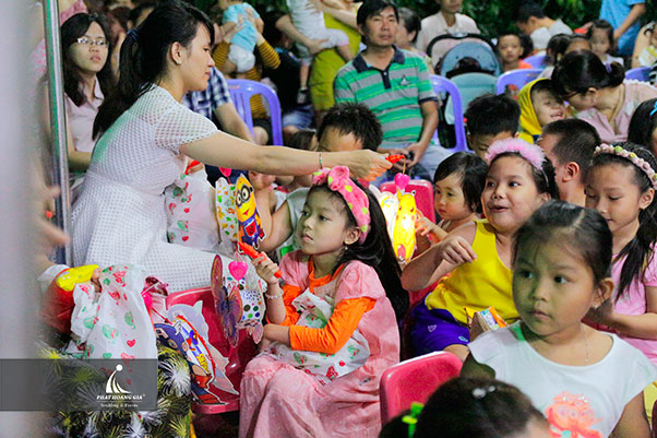 Tổ chức trung thu tại khu căn hộ chung cư