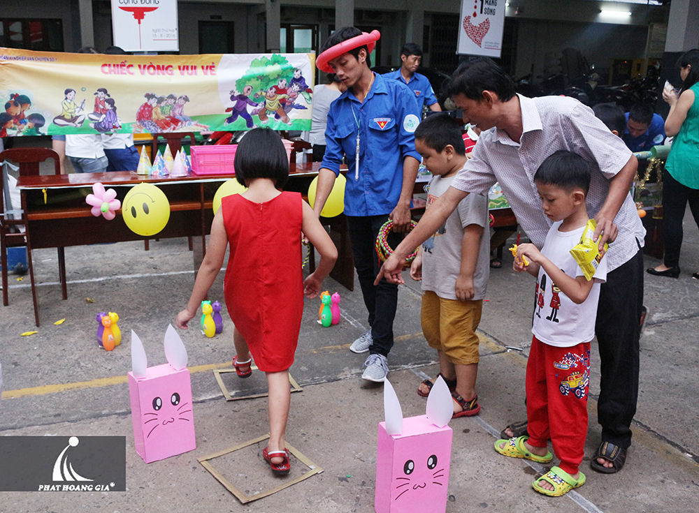 Tổ chức trung thu tại khu căn hộ chung cư