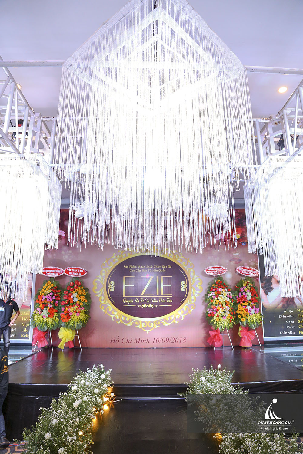 Tri ân khách hàng - Đại hội thượng đỉnh E'zie 2018