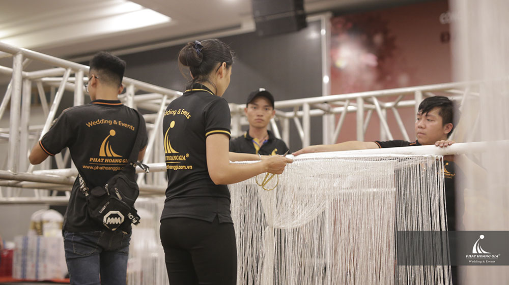 Tri ân khách hàng - Đại hội thượng đỉnh E'zie 2018