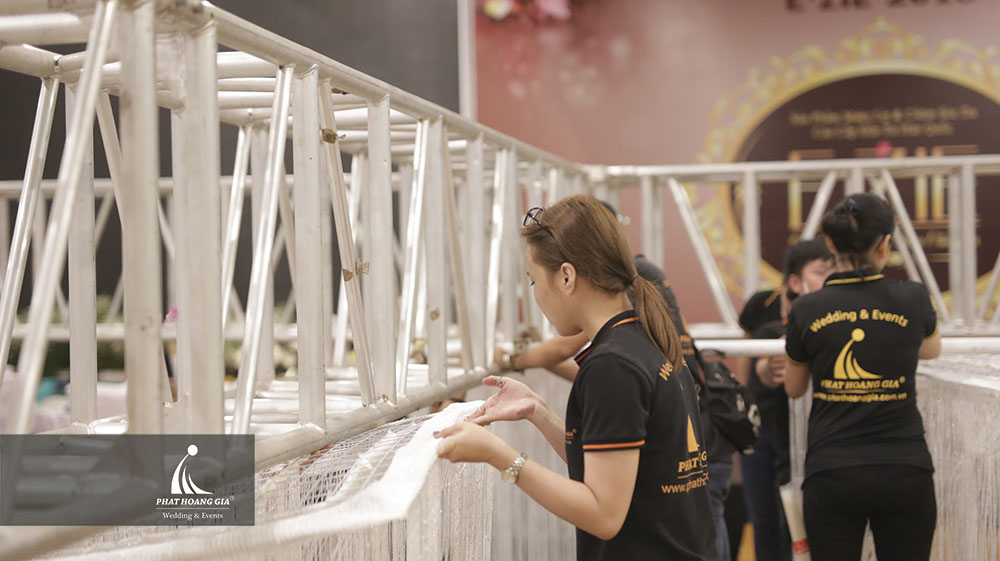 Tri ân khách hàng - Đại hội thượng đỉnh E'zie 2018