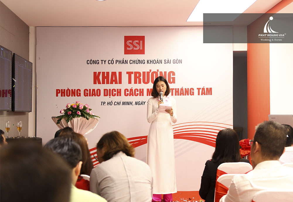 Khai trương phòng giao dịch SSI Cách Mạng Tháng Tám