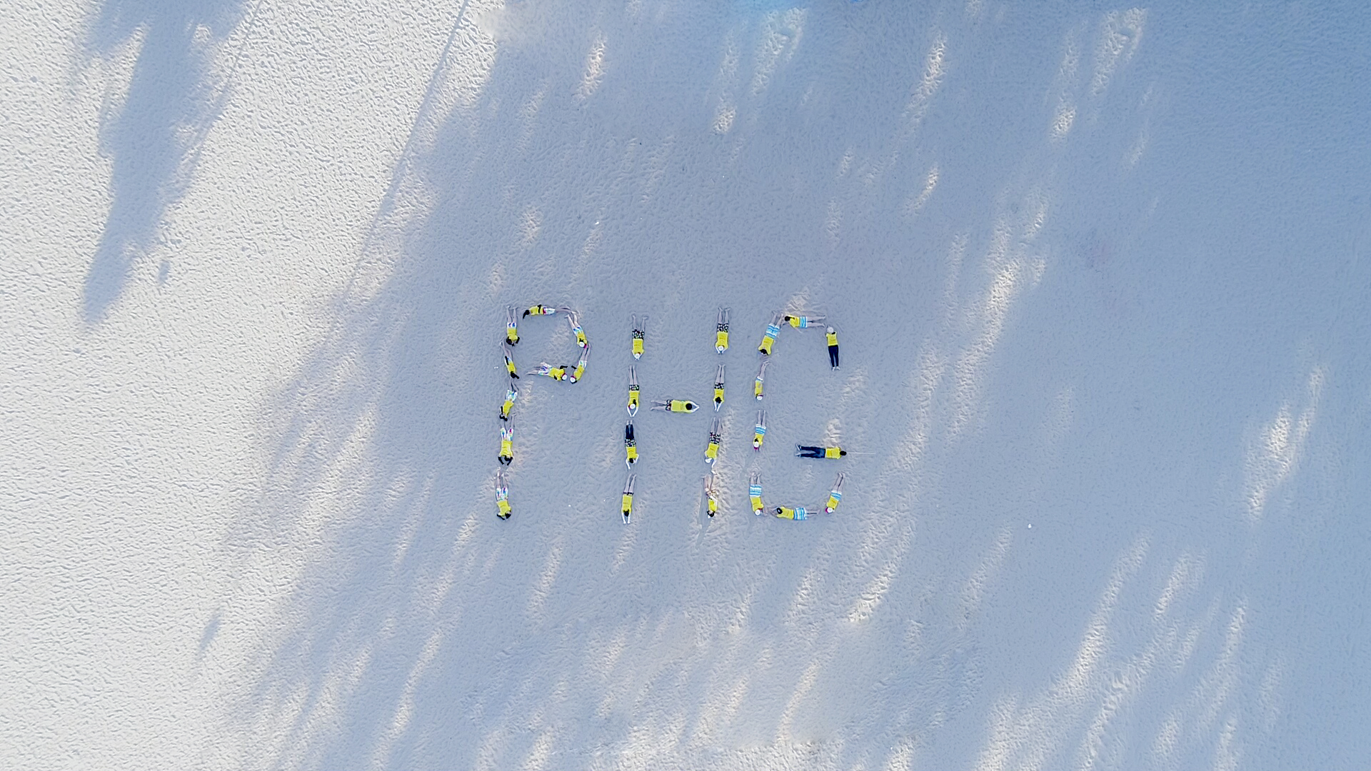 Phát Hoàng Gia Teambuilding - 6 years 1 way