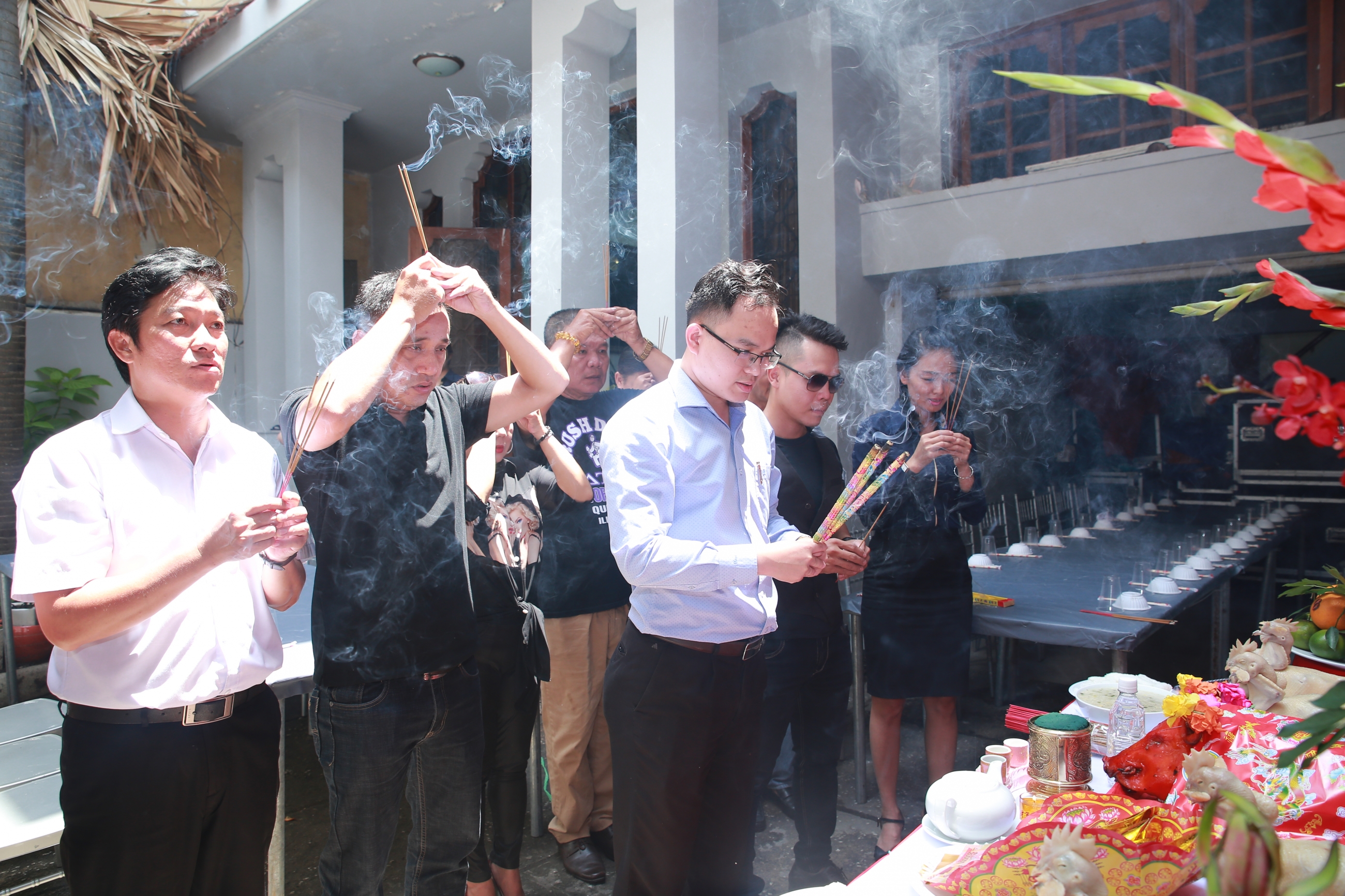 Phát Hoàng Gia cúng tổ nghiệp ngành sân khấu 2018