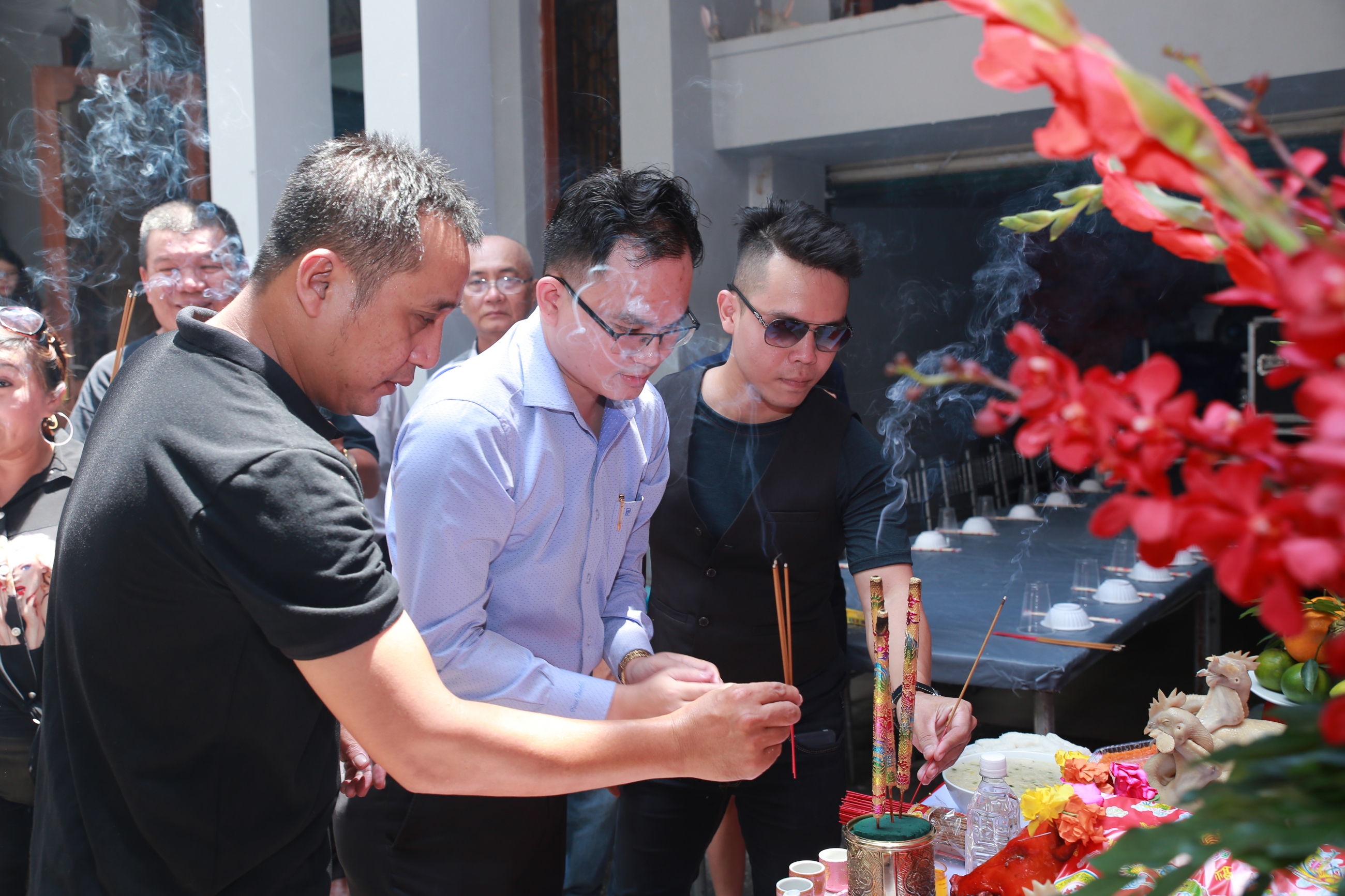 Phát Hoàng Gia cúng tổ nghiệp ngành sân khấu 2018