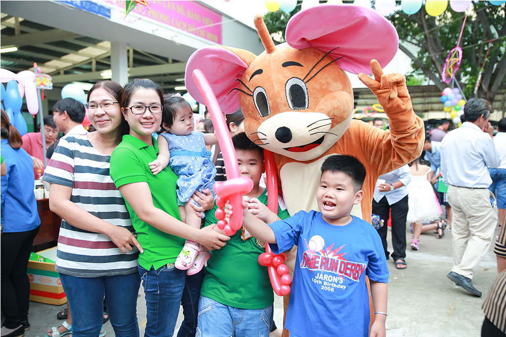 Đêm hội trăng rằm - Công ty Môi trường đô thị